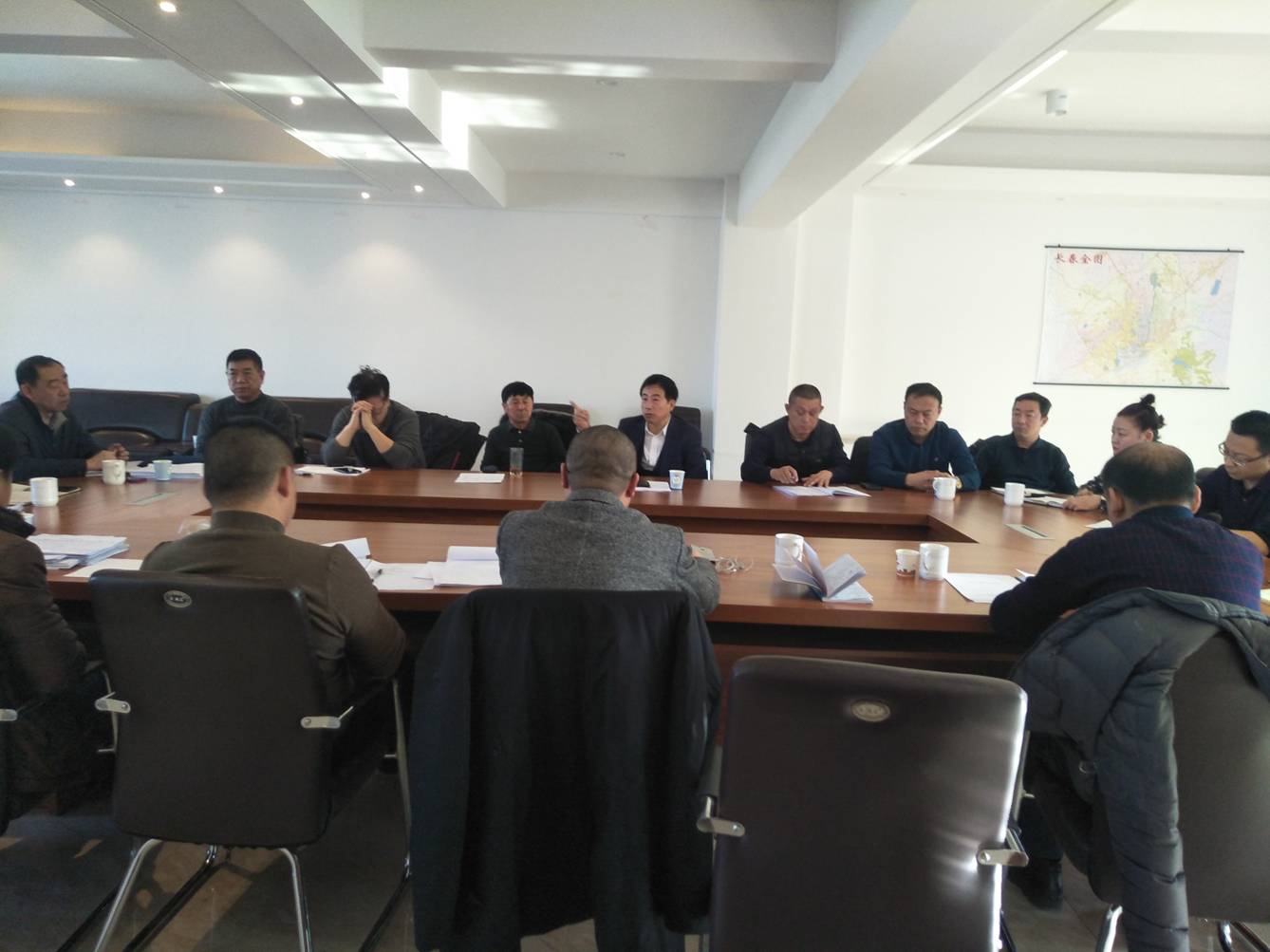 年度總結(jié)大會.jpg 年度總結(jié)大會.jpg