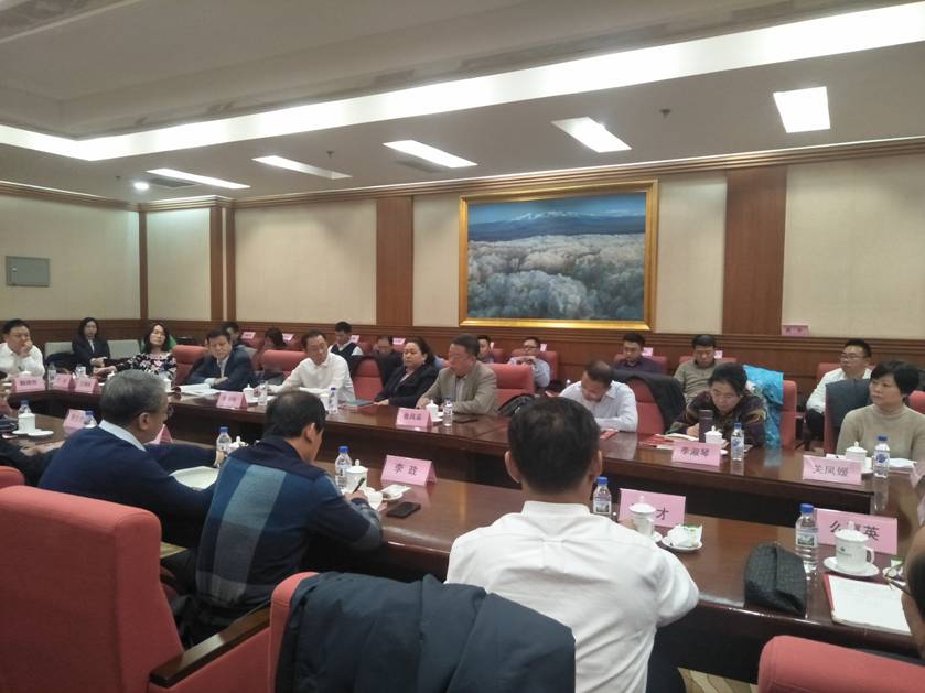 企業(yè)家1.jpg 企業(yè)家1.jpg